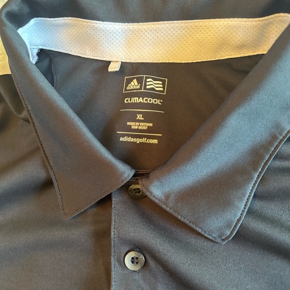 Men’s black Adidas Golf shirt size XL with climate control technology - new - Picture 3 of 3
